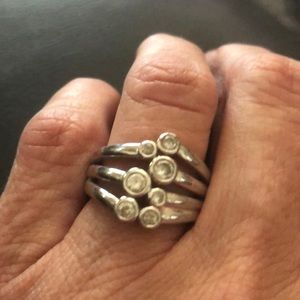 Sterling Silver Ring w clear Rhinestones sz7